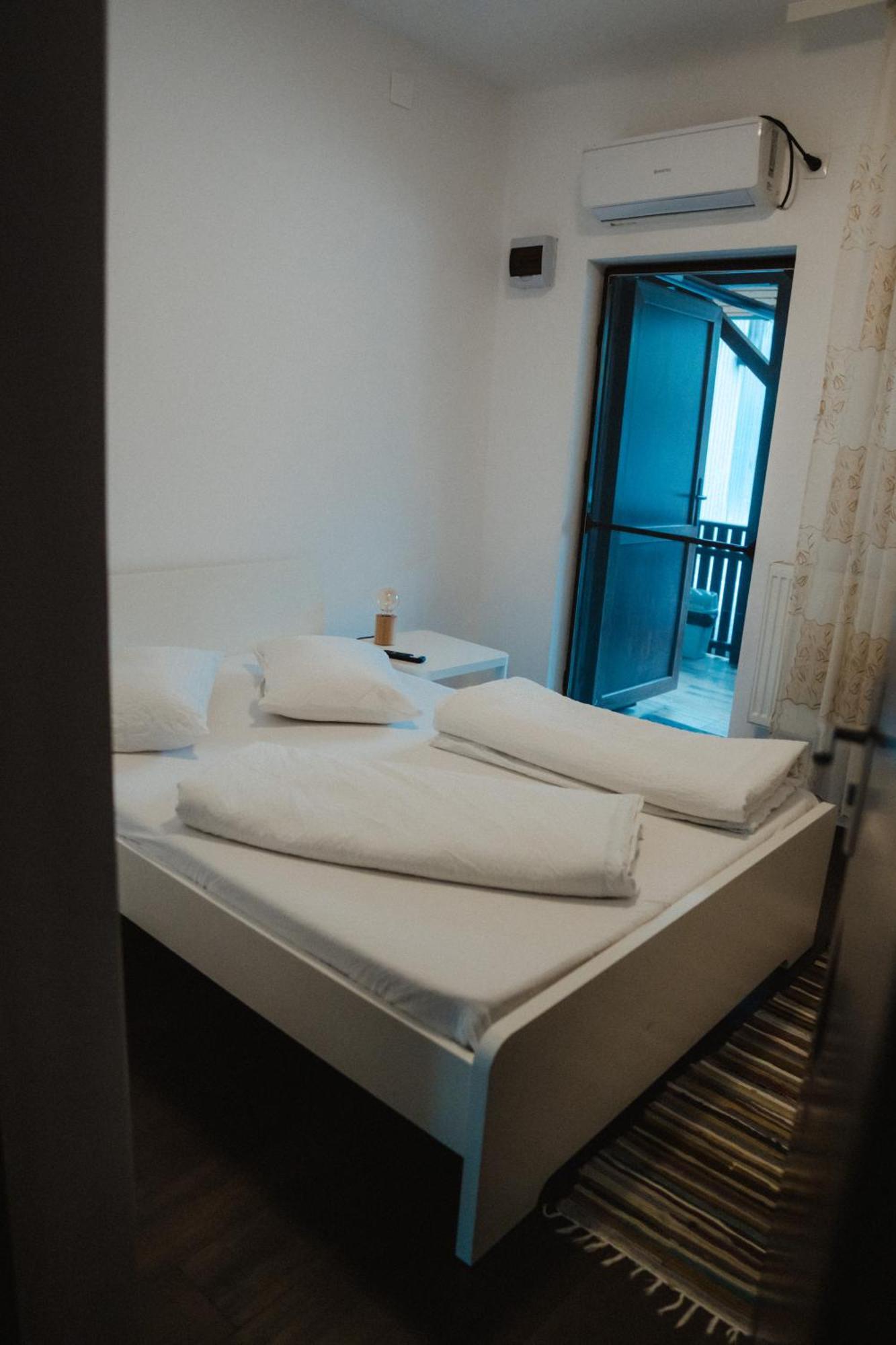 Paulaapartment&Rooms Oradea Εξωτερικό φωτογραφία